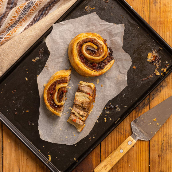 Pork & Caramelised Onion Roulade (2 x 200g)