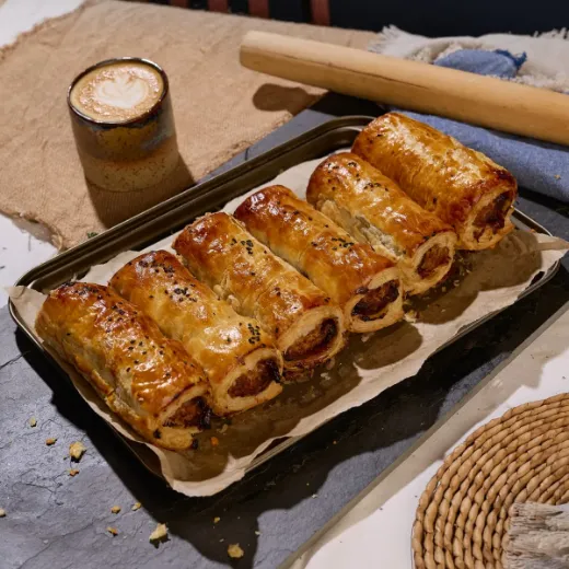 Picture of Caramelised Onion & Blue Cheese Pork Sausage Roll (3 x 190g)  